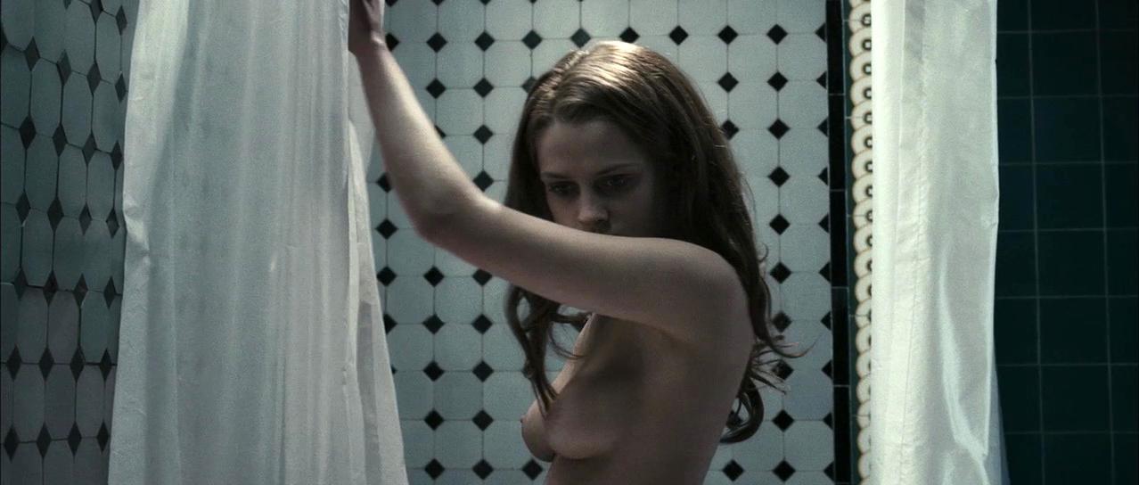 anugrah widi like teresa palmer nude scenes photo aaron kitchen recommends teresa palmer nude scenes pic