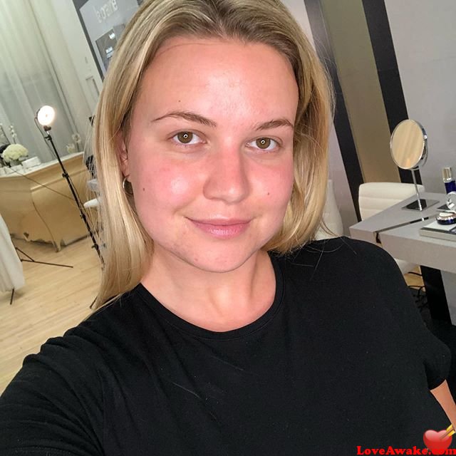 helen05 onlyfans - lesbian penetrate busty girl fear no more