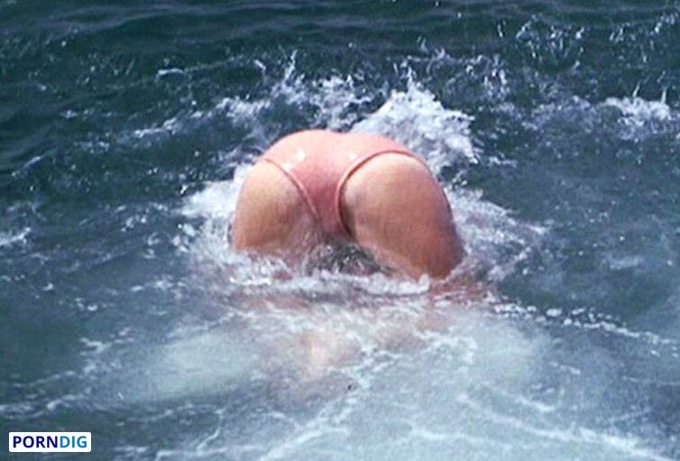 porhub celebrity Best of Nude pics of goldie hawn