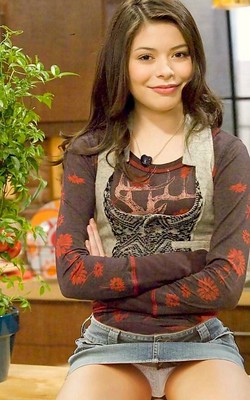 zara rose leak blake dollarhide recommends miranda cosgrove ass pic