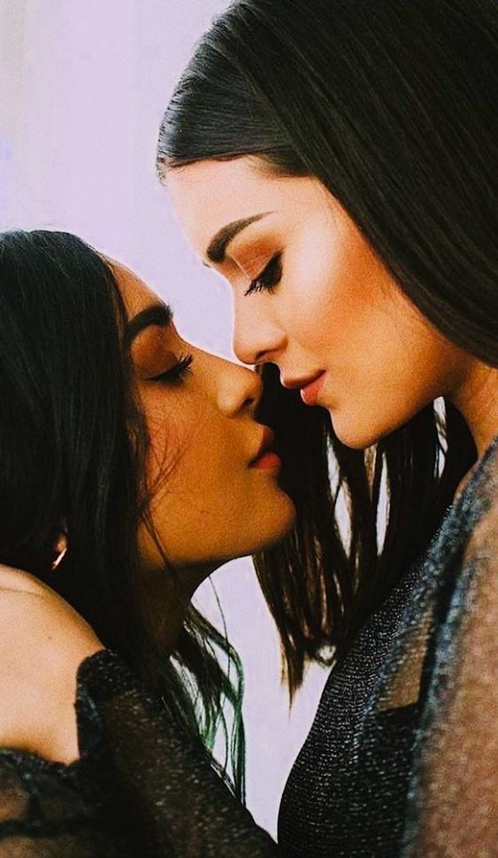 cassidy klein lesbian - piper blush tits rachel leigh cook sexy