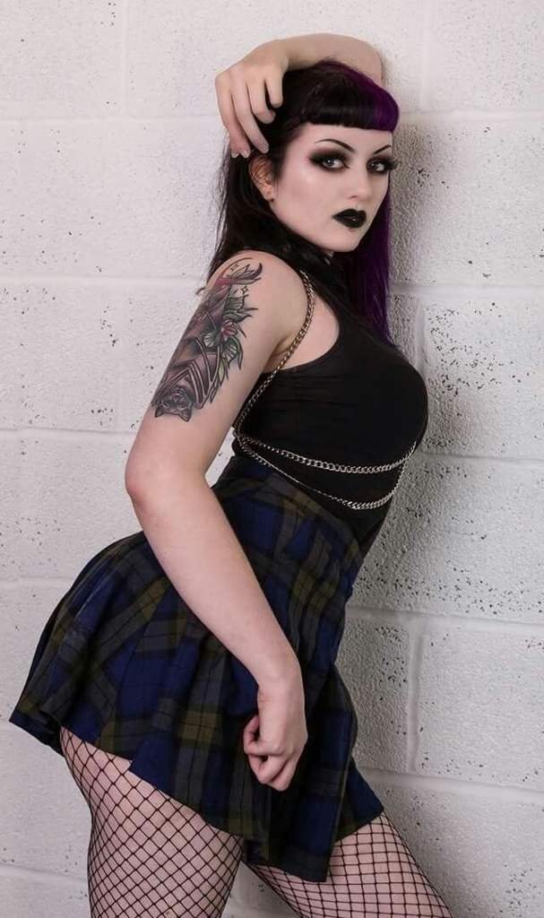 nina elle solo