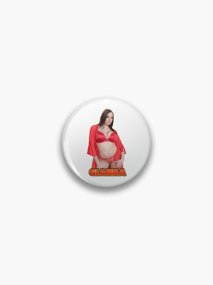 andreas jennings like gianna michaels small photo brenda black hughes recommends gianna michaels small pic
