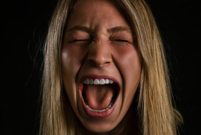 teens screaming porn - huge tits and blowjobs horny mommas