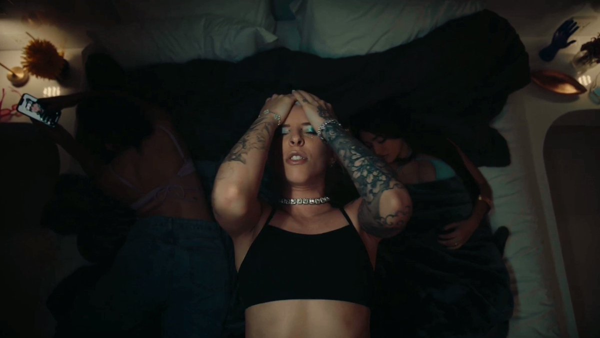dina braun like video de karely ruiz photo alice lorena garcia recommends video de karely ruiz pic